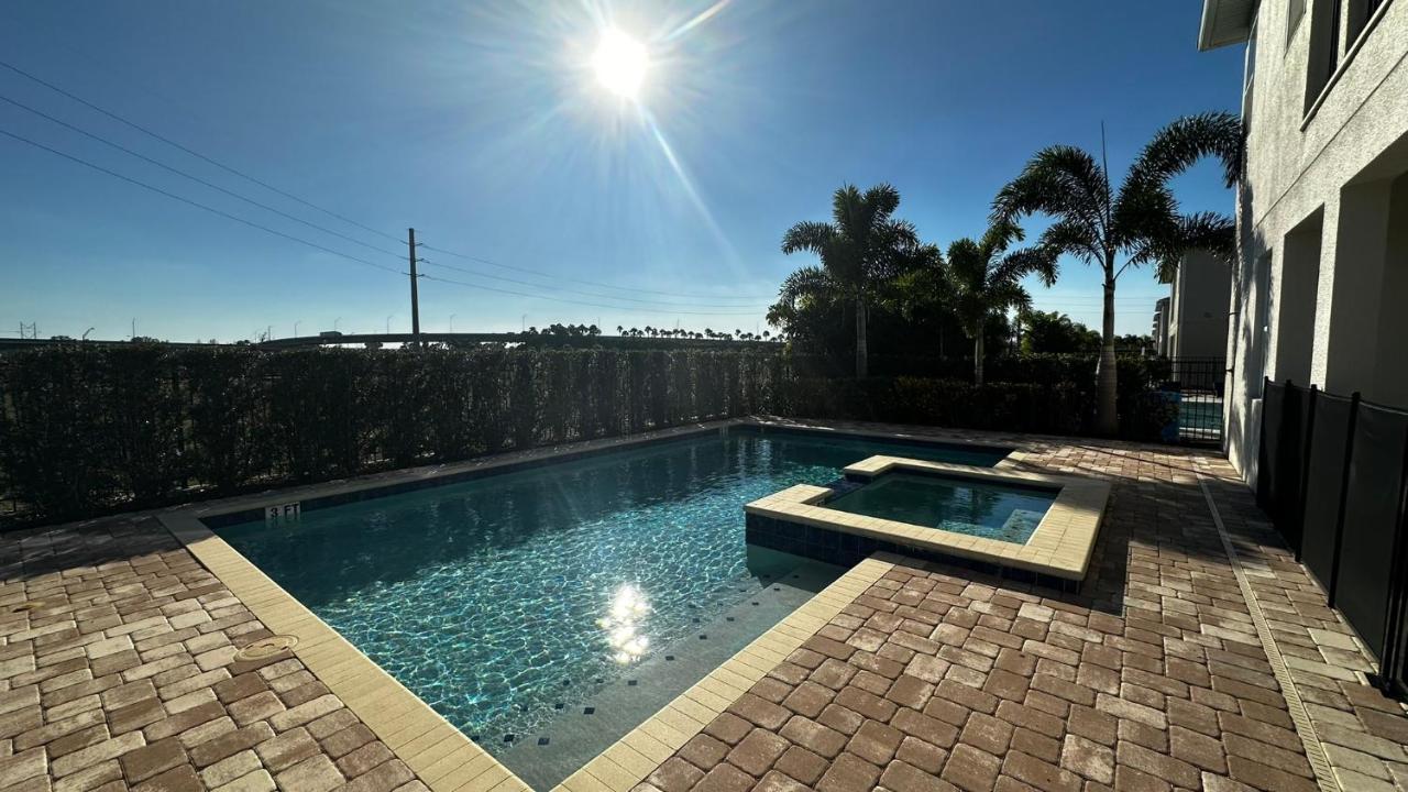 Epic 12-Bed -The Entertainment Paradise Orlando Exterior photo